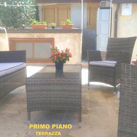 Arisa -Terrazza Privata 60 Mq Sulla Spiaggia Donnalucata  Ngoại thất bức ảnh
